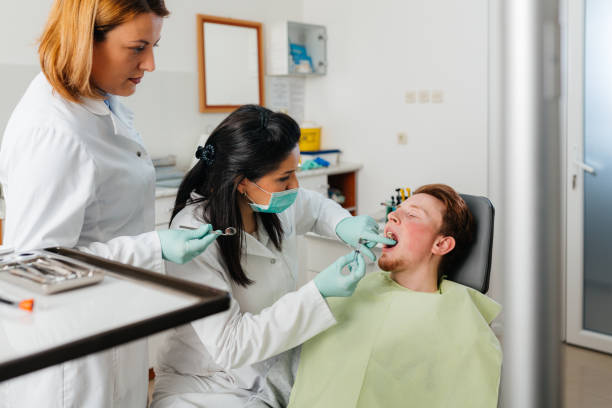 Best Emergency Denture Repair in Bloomington, IL